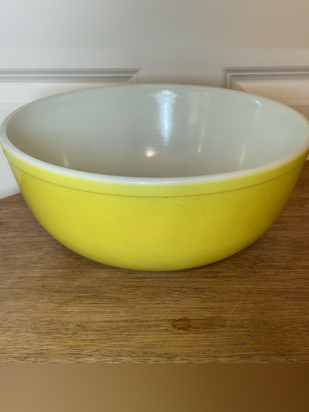 Vintage Large Yellow PYREX 4 Qt. Mixing Bowl #404 Mid Century 10 1/2" USA